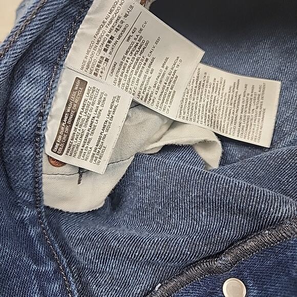 Levis Mens 501 Button Fly Jeans Sz 32x30 Dark Wash 100% Cotton - Picture 8 of 16